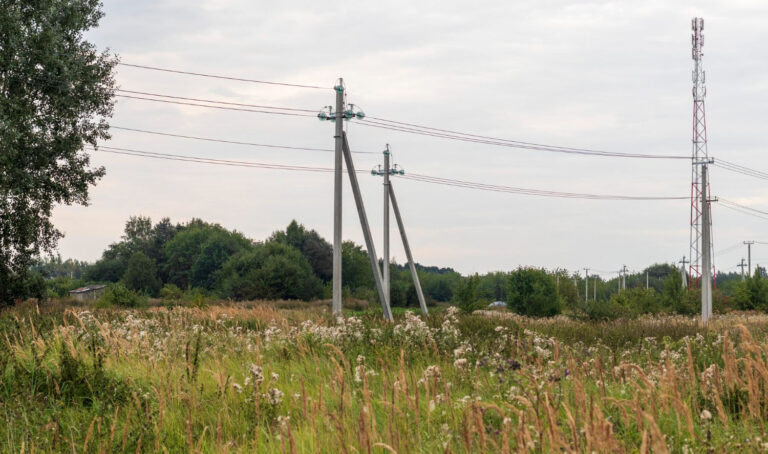 Odszkodowanie za słup na działce